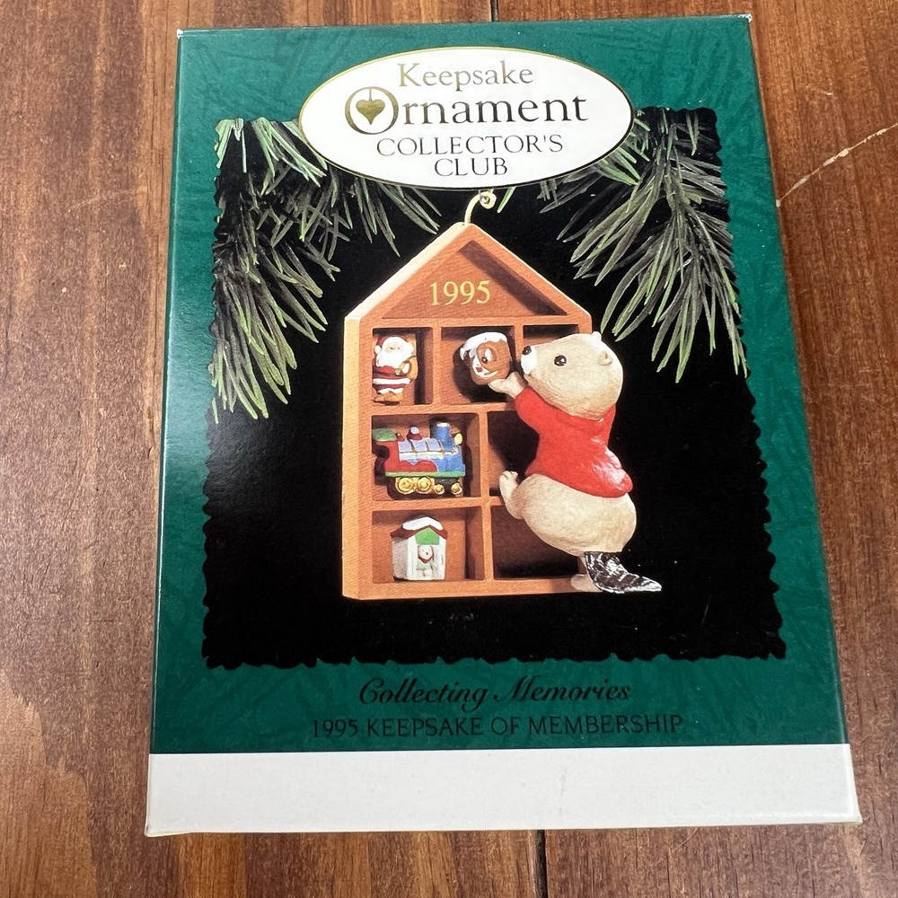Hallmark Collecting Memories Keepsake Collectors Club Membership Ornament 1995